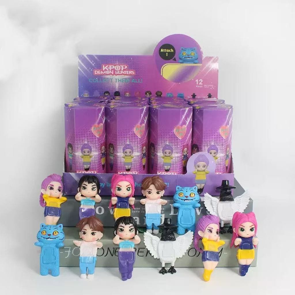 K-pop blind box