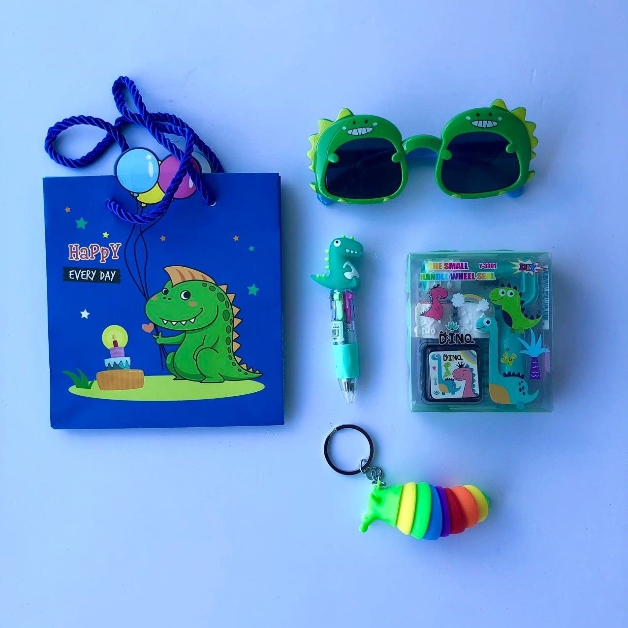 Dinosaurs gift bag