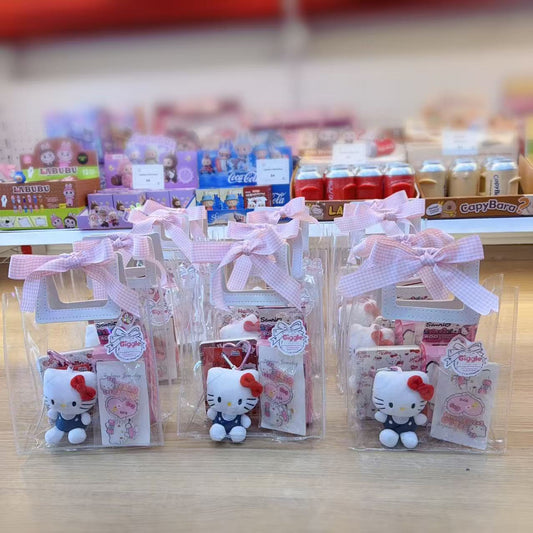 Hello kitty gift bag